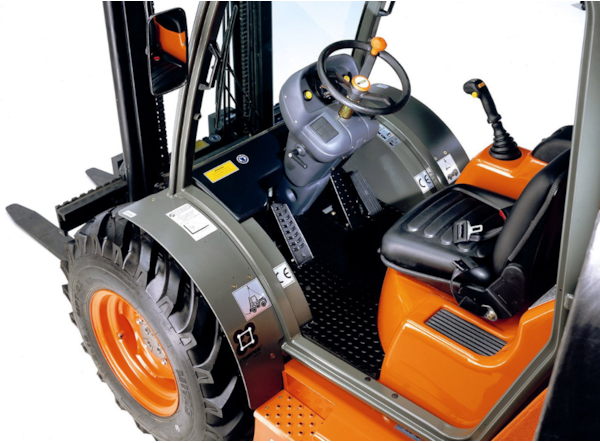 Motostivuitor Teren Accidentat Ausa C 150 H, 4x4, Cabina inchisa + triplex 4 m de vanzare